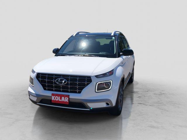 2025 Hyundai Venue - $21,999