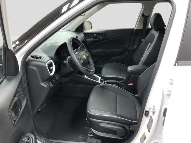 2025 Hyundai Venue - $21,999