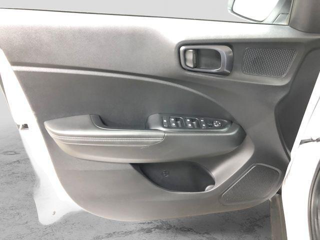 2025 Hyundai Venue - $21,999