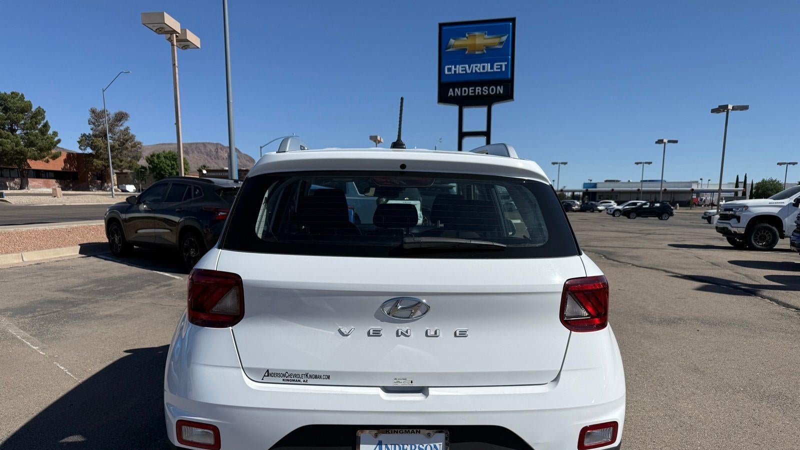 2025 Hyundai VENUE SEL