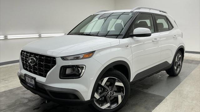 Preowned 2025 Hyundai VENUE SEL for Sale