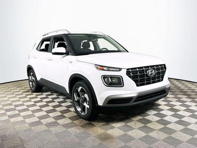 Photo of a 2025 Hyundai Venue SEL 4DR Crossover for sale