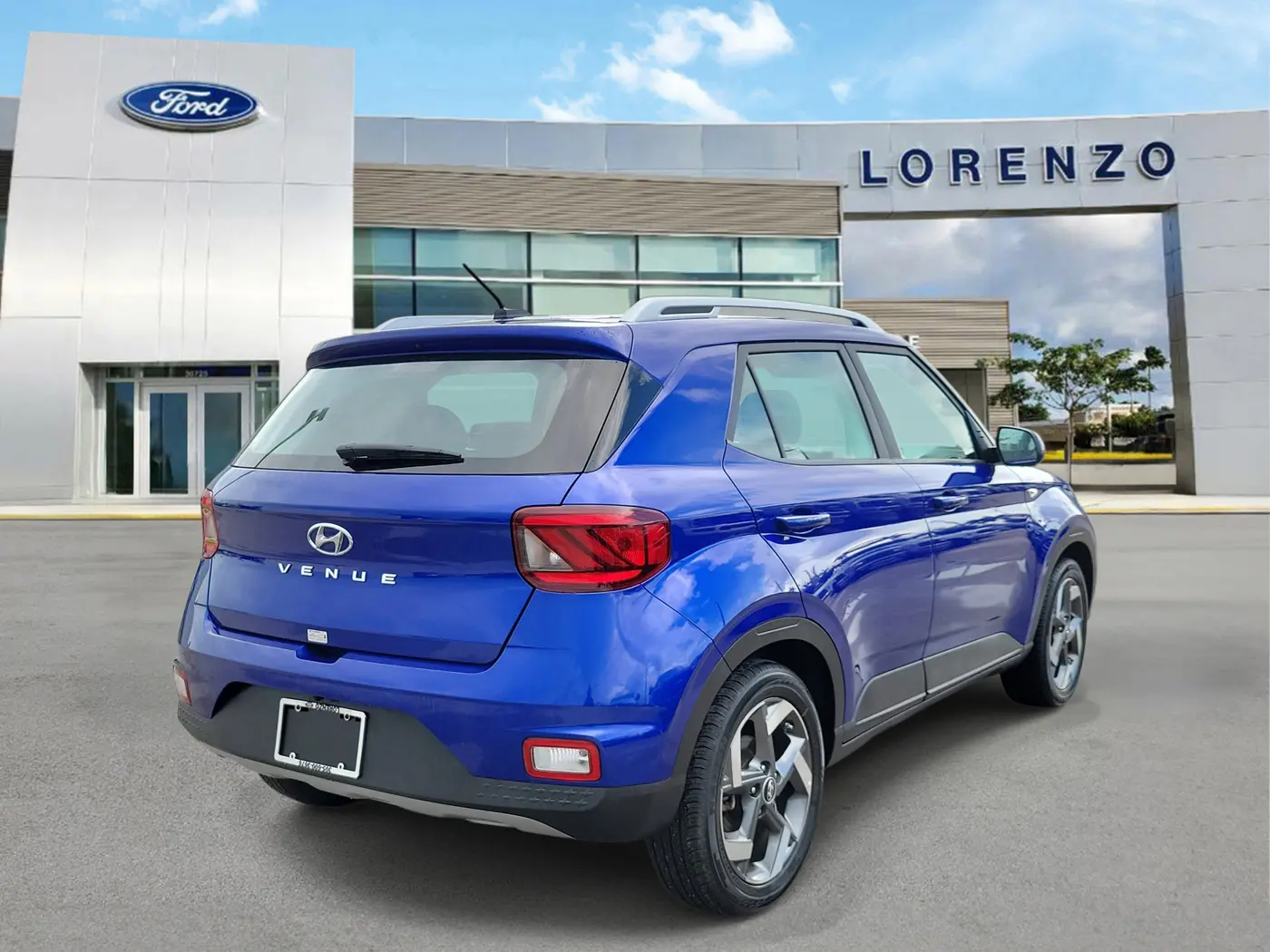 2025 Hyundai Venue - $17,990