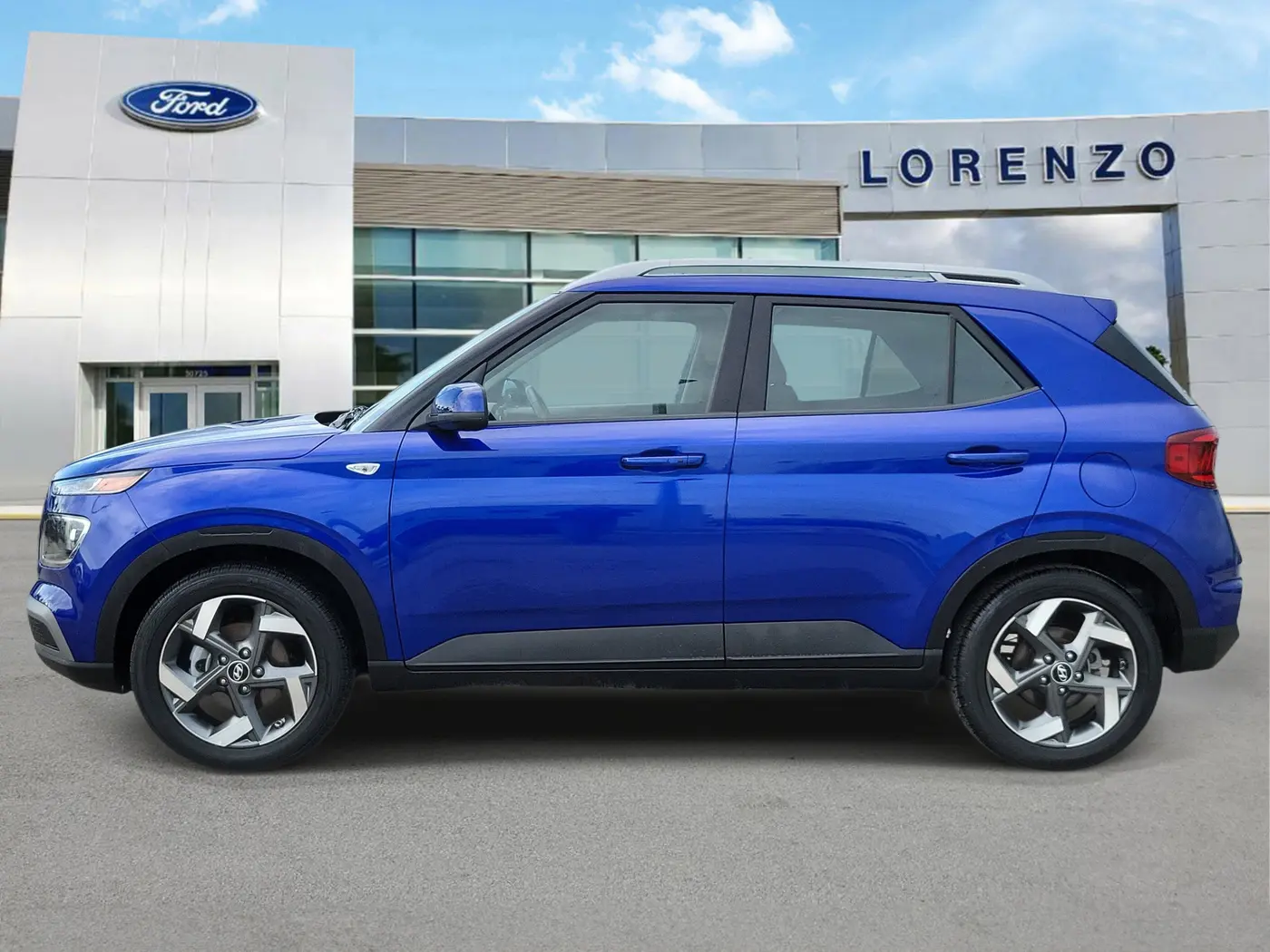2025 Hyundai Venue - $17,990