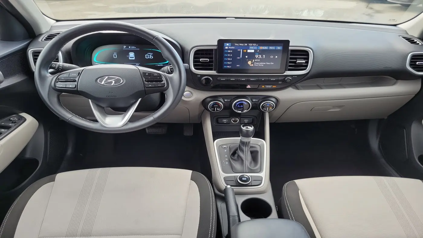 2025 Hyundai Venue - $17,990