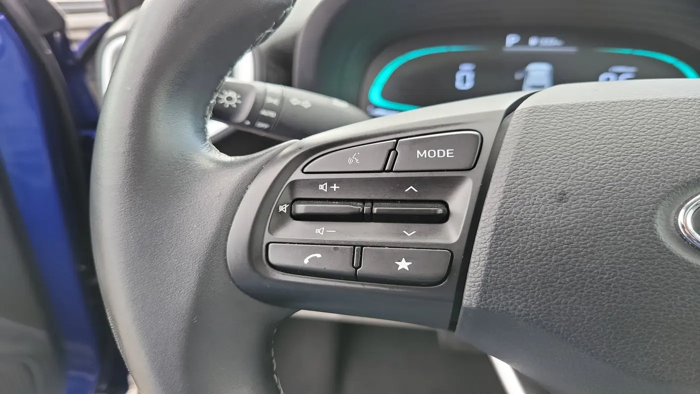 2025 Hyundai Venue - $17,990