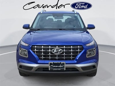 Photo of a 2025 Hyundai Venue SEL 4DR Crossover for sale