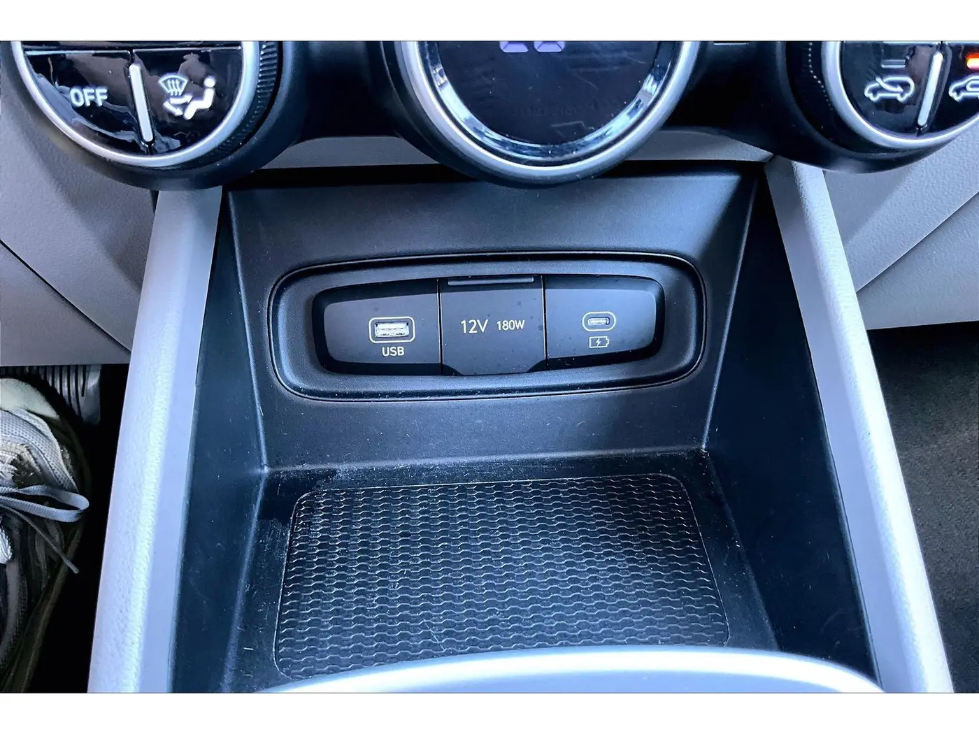 2025 Hyundai Venue - $19,900