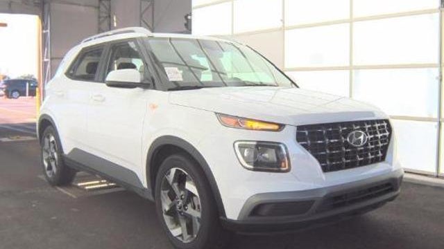 Preowned 2025 Hyundai VENUE SEL for Sale