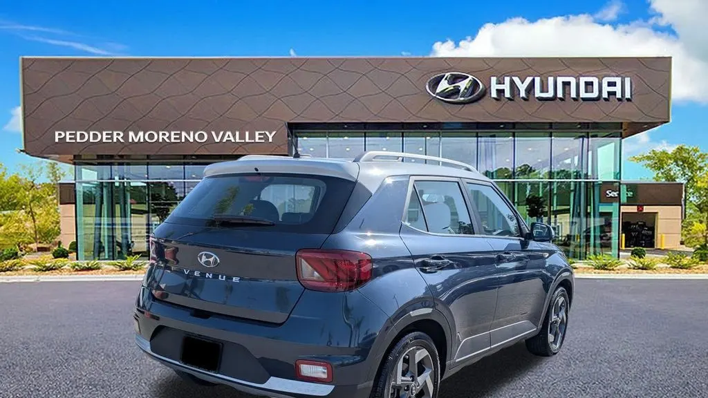 2025 Hyundai VENUE Limited