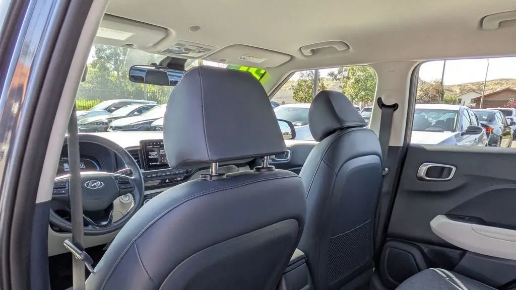 2025 Hyundai VENUE Limited