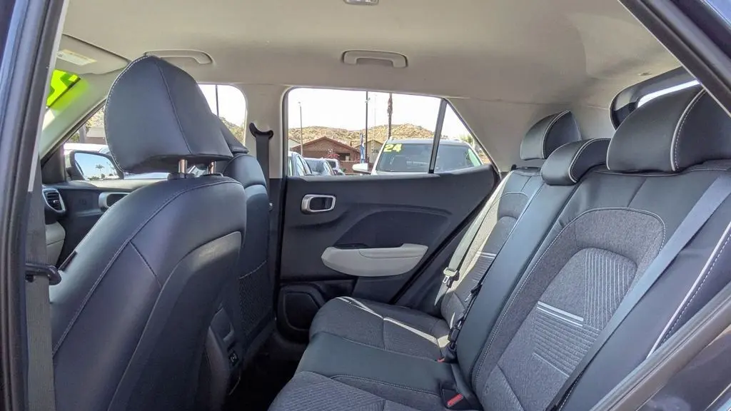2025 Hyundai VENUE Limited