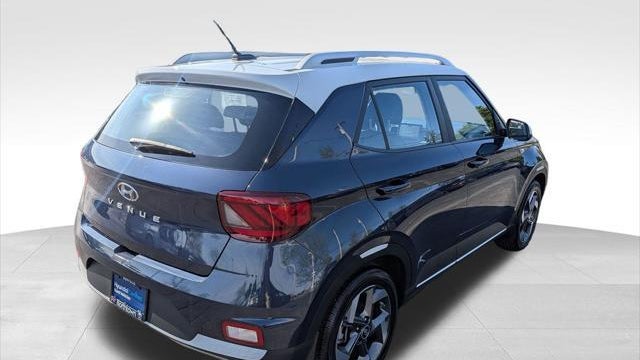 2025 Hyundai VENUE Limited
