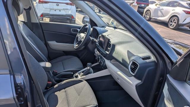 2025 Hyundai VENUE Limited