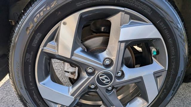 2025 Hyundai VENUE Limited