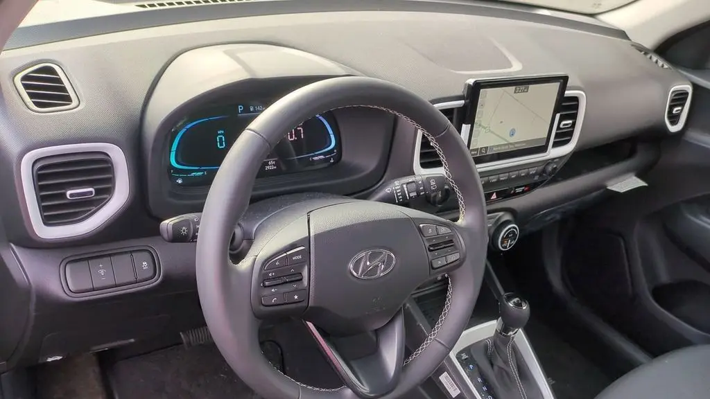 2025 Hyundai VENUE Limited