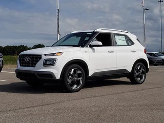 2025 Hyundai VENUE with Lunar White Exterior