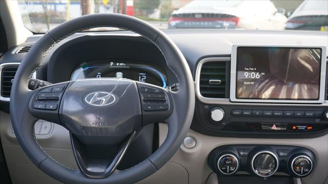 2025 Hyundai VENUE Limited