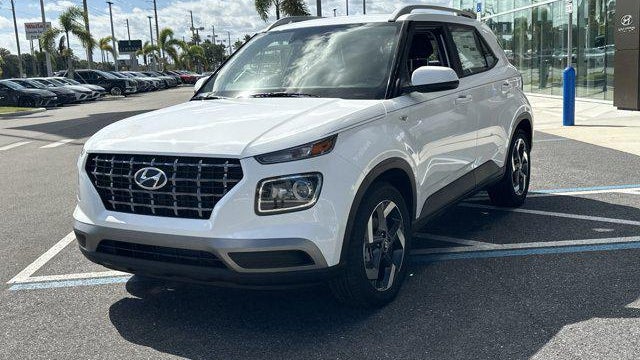 2026 Hyundai VENUE SEL