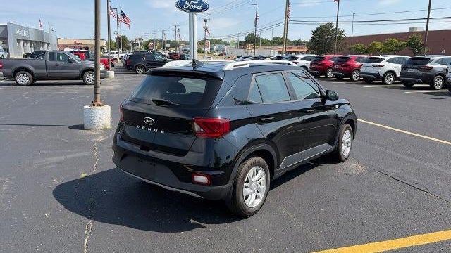 2020 Hyundai VENUE SEL