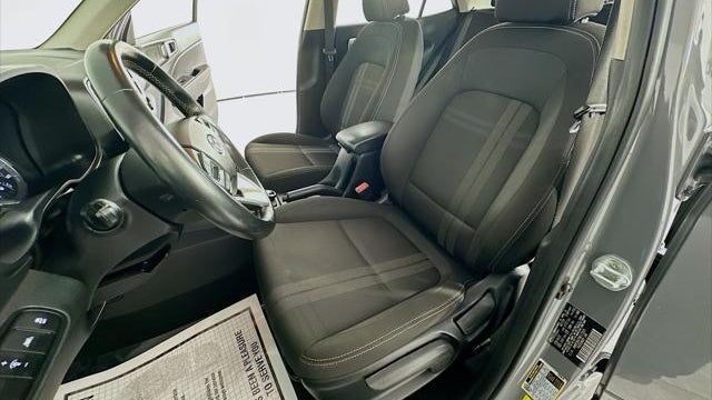 2022 Hyundai VENUE SEL