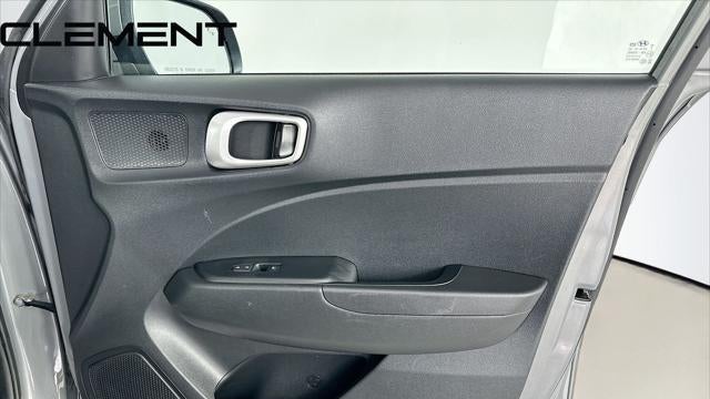 2022 Hyundai VENUE SEL