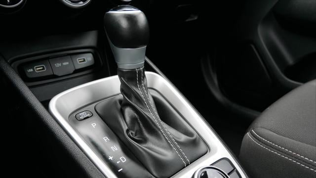 2022 Hyundai VENUE SEL