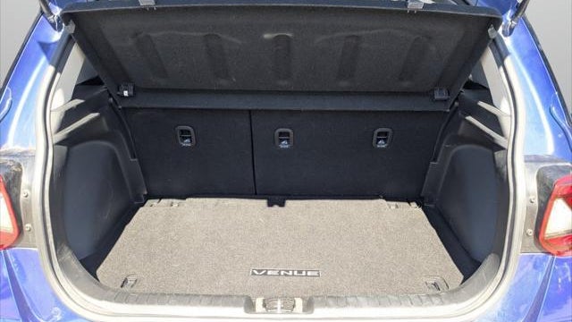 2022 Hyundai VENUE Limited