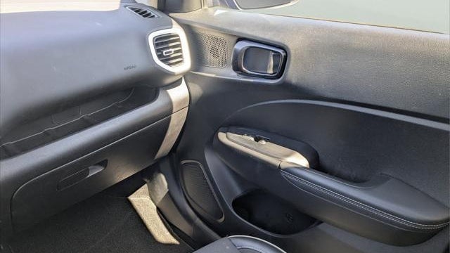 2022 Hyundai VENUE Limited