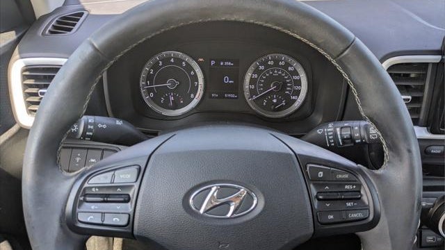 2022 Hyundai VENUE Limited