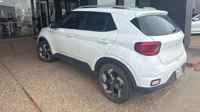 2023 Hyundai VENUE SEL