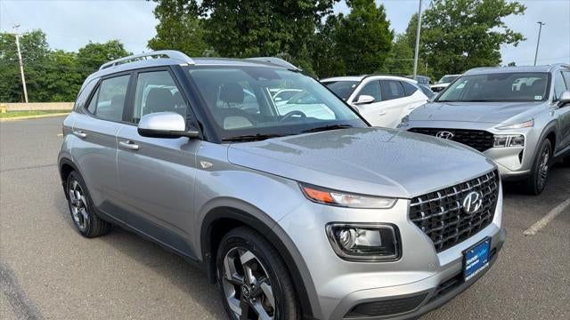 2023 Hyundai VENUE SEL
