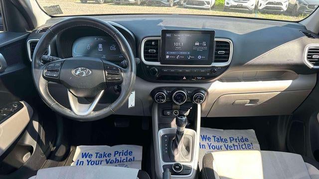 2023 Hyundai VENUE SEL