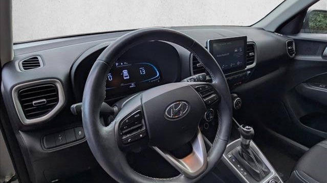2023 Hyundai VENUE SEL
