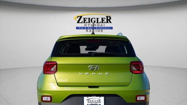 2023 Hyundai VENUE SEL