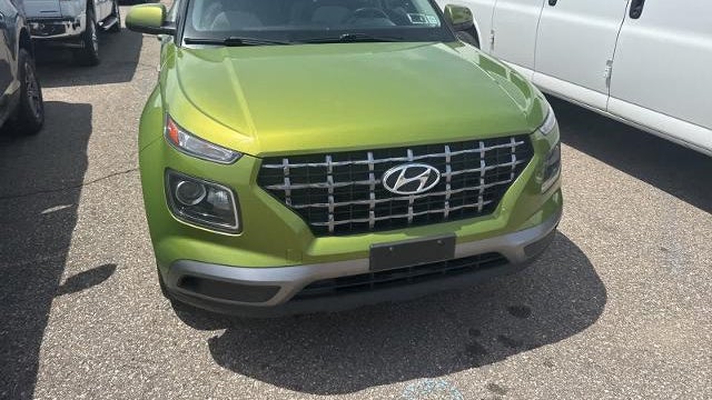 2023 Hyundai VENUE SEL