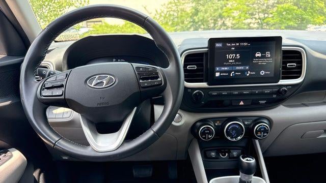 2024 Hyundai VENUE SEL