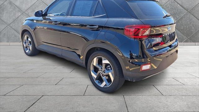 2024 Hyundai VENUE SEL