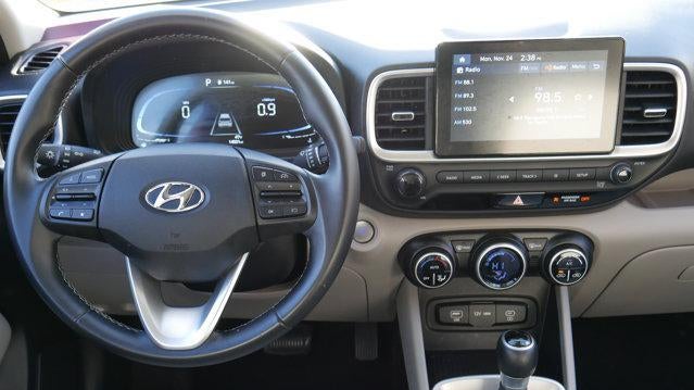 2024 Hyundai VENUE SEL