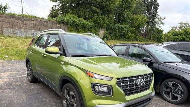 Preowned 2024 Hyundai VENUE SEL for Sale