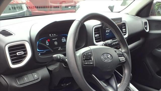 2024 Hyundai VENUE Limited
