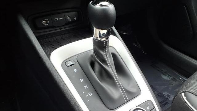 2024 Hyundai VENUE Limited