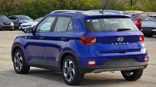 2024 Hyundai VENUE Limited