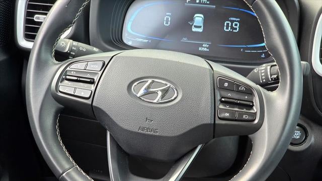 2024 Hyundai VENUE Limited