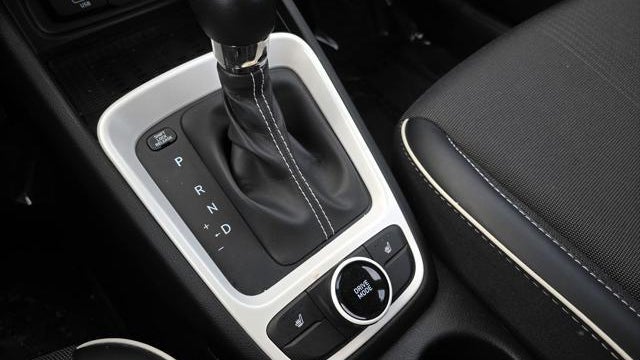 2024 Hyundai VENUE Limited