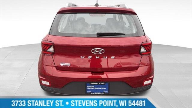 2025 Hyundai VENUE SEL