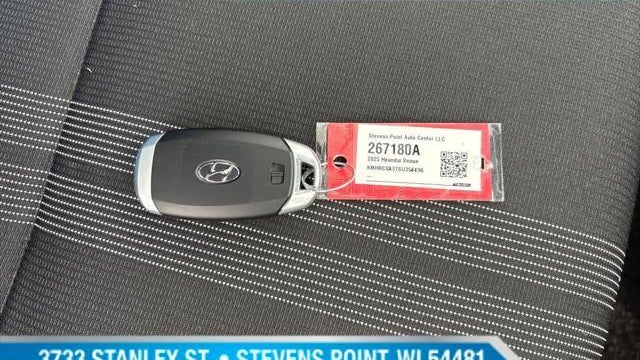 2025 Hyundai VENUE SEL