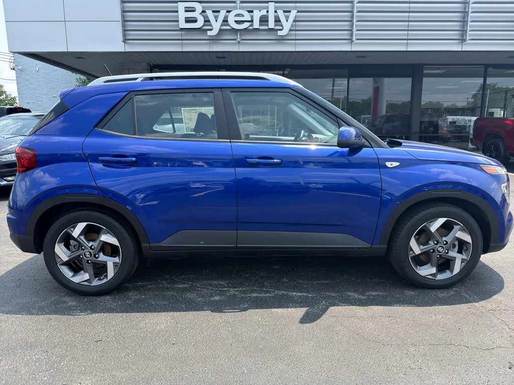 2025 Hyundai Venue - $20,995