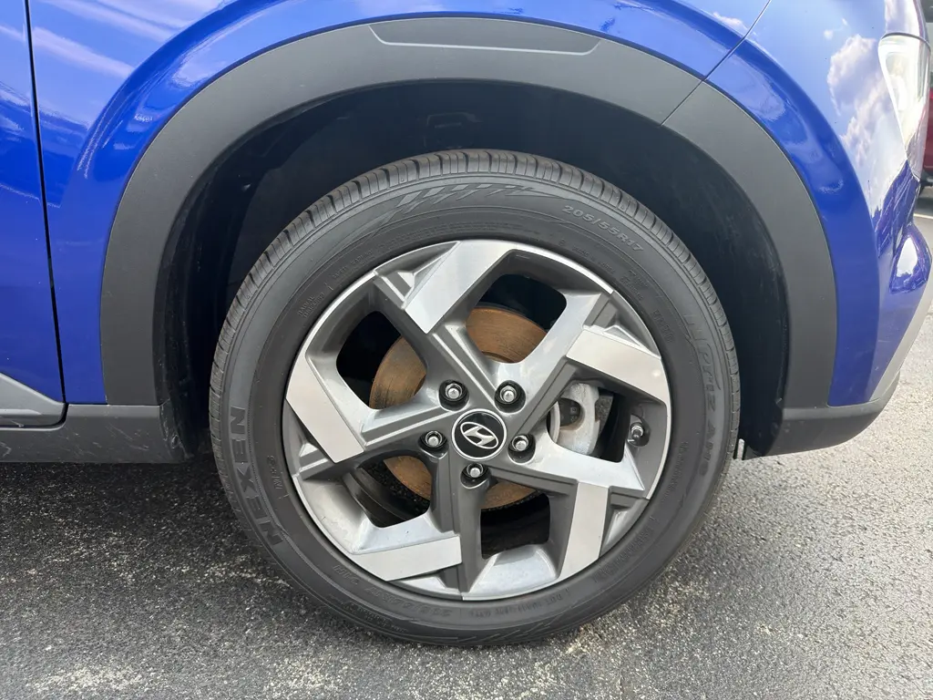 2025 Hyundai Venue - $20,995