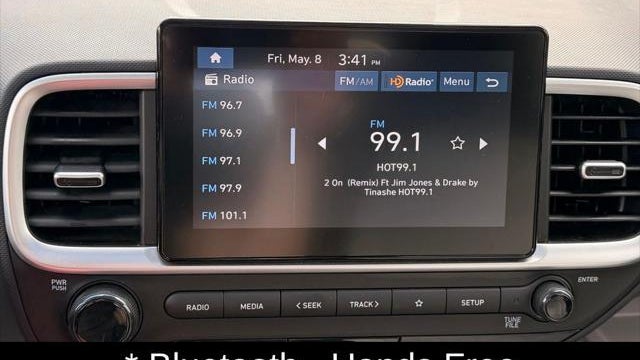 2025 Hyundai VENUE SEL